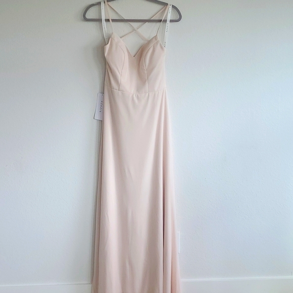 Azazie Dresses & Skirts - NWT Azazie Kelis in rose petal size A6